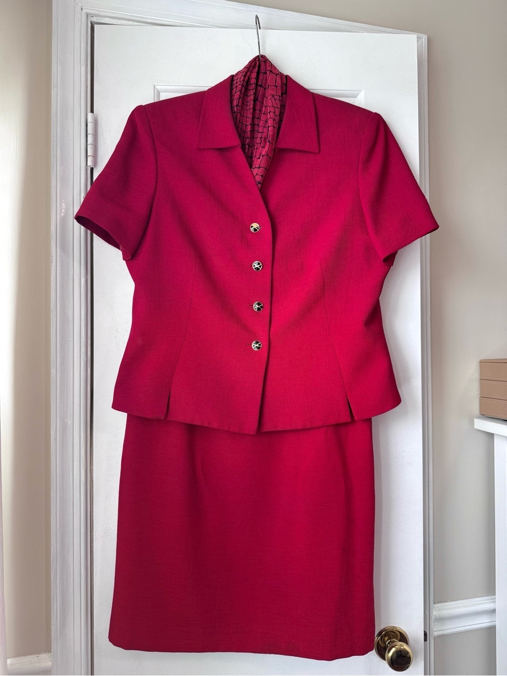 Kasper Red Two-Piece Skirt Suit - Classic Short Sleeve Blazer & Pencil Skirt